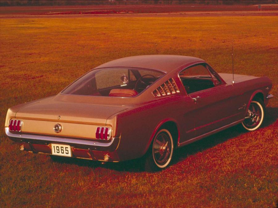  Ford Mustang Fastback 1965 года  (фото 50 из 52)